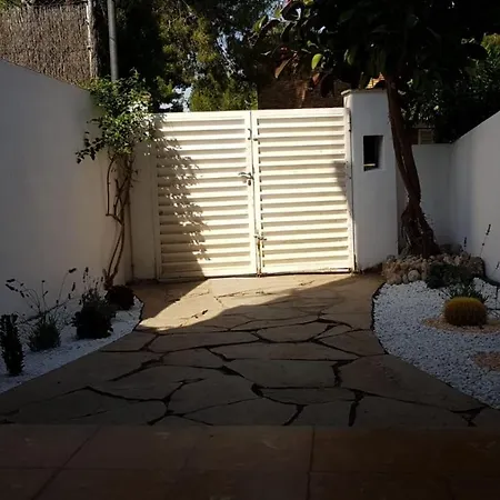 Studio Carrer De Valencia Apartment Sitges