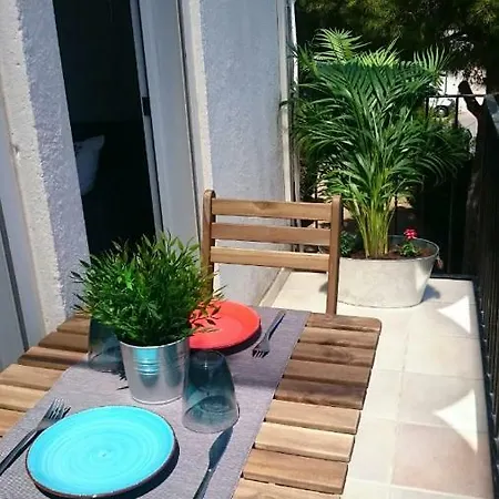 Apartment Studio Carrer De Valencia